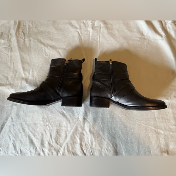 Tory Burch Bootie Black Size 8 - Picture 5 of 5